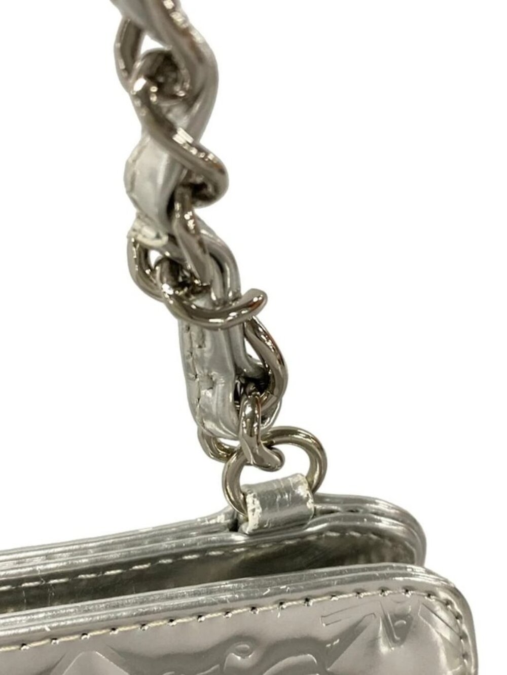 CHANEL Icon / Symbol Charm A37156 Silver Patent Leather Shoulder Bag - Picture 8 of 15